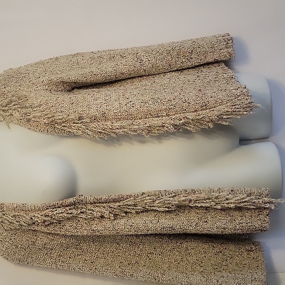 Christopher& Banks Fringe Cardigan Womens Large Cream One Hook Closure Comfy - Picture 7 of 7